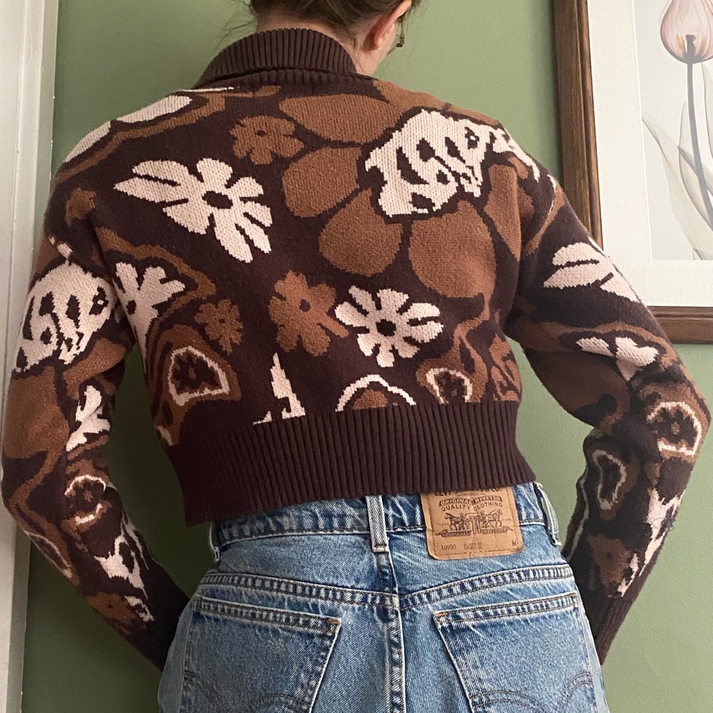 Cropped patterned sweater - Picture 2 of 4